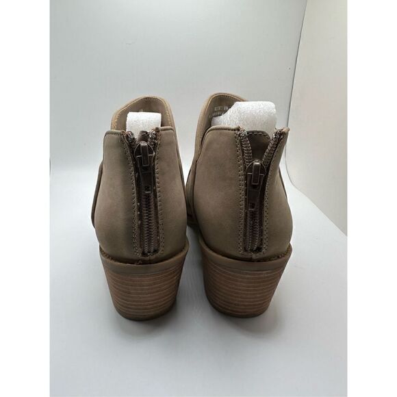 CUSHIONAIRE Women's Rodeo Western Ankle Boot +Memory Foam 8 WIDE TAN - Picture 4 of 7